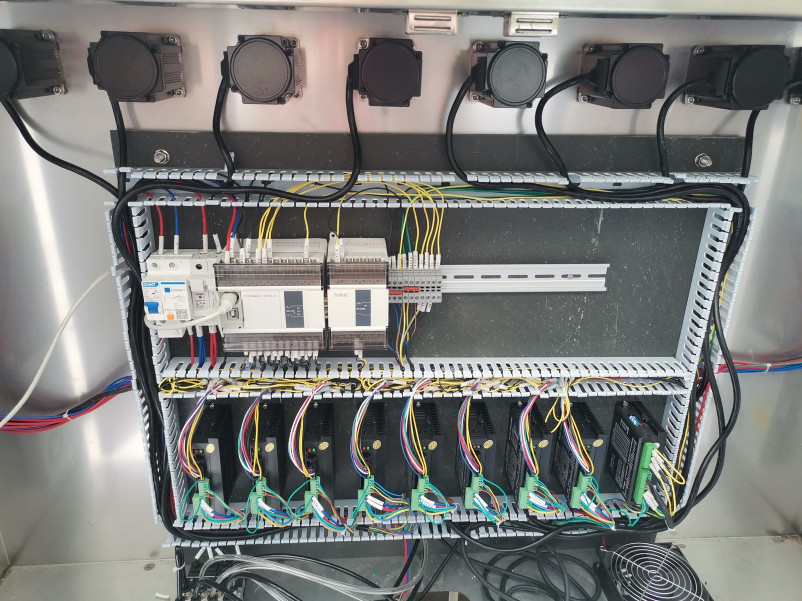 PLC control cabinet and wiring detail for chemical filling machine