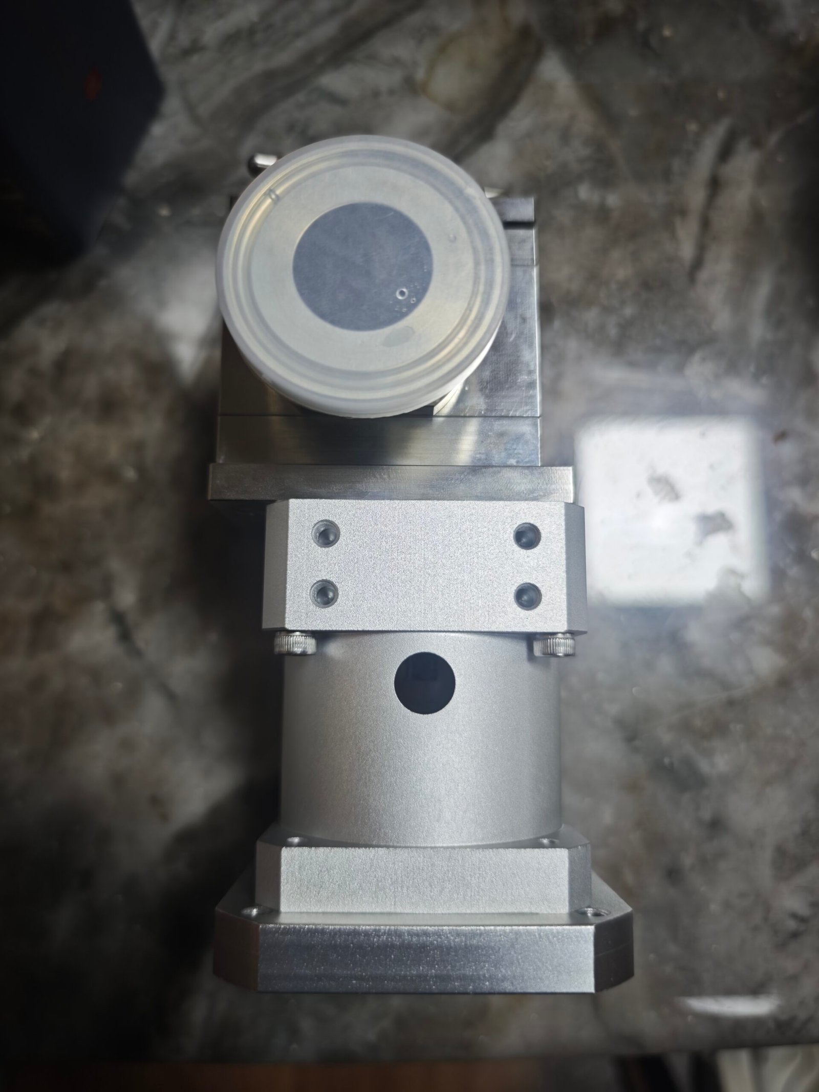 Top view of GP-075S1 gear pump body with protected sanitary connection