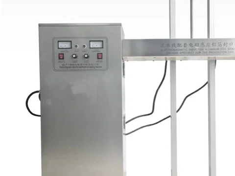 Air-cooled aluminum foil sealing machine